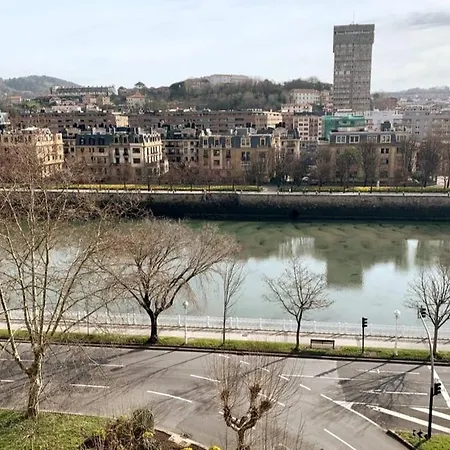 Apartment Excepcional Piso Con Vistas Al Rio, Centro Donosti