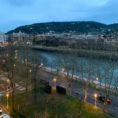 Excepcional Piso Con Vistas Al Rio, Centro Donosti San Sebastian